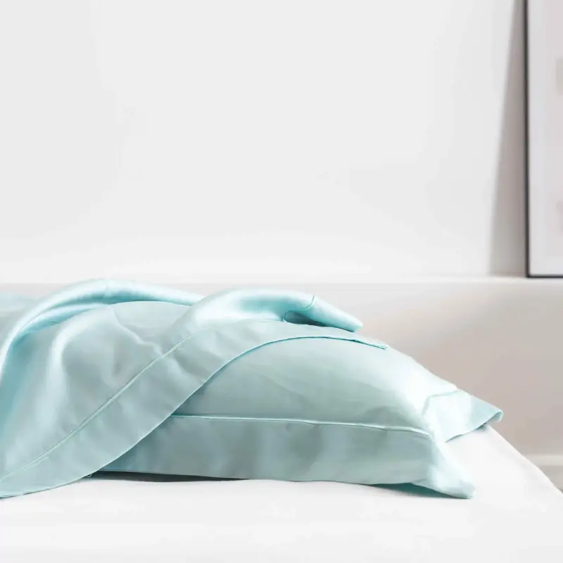 100% Mulberry Silk Bedding Set - 4 Piece Luxury Cooling Bedding with Duvet Cover for Better Sleep - Image 6