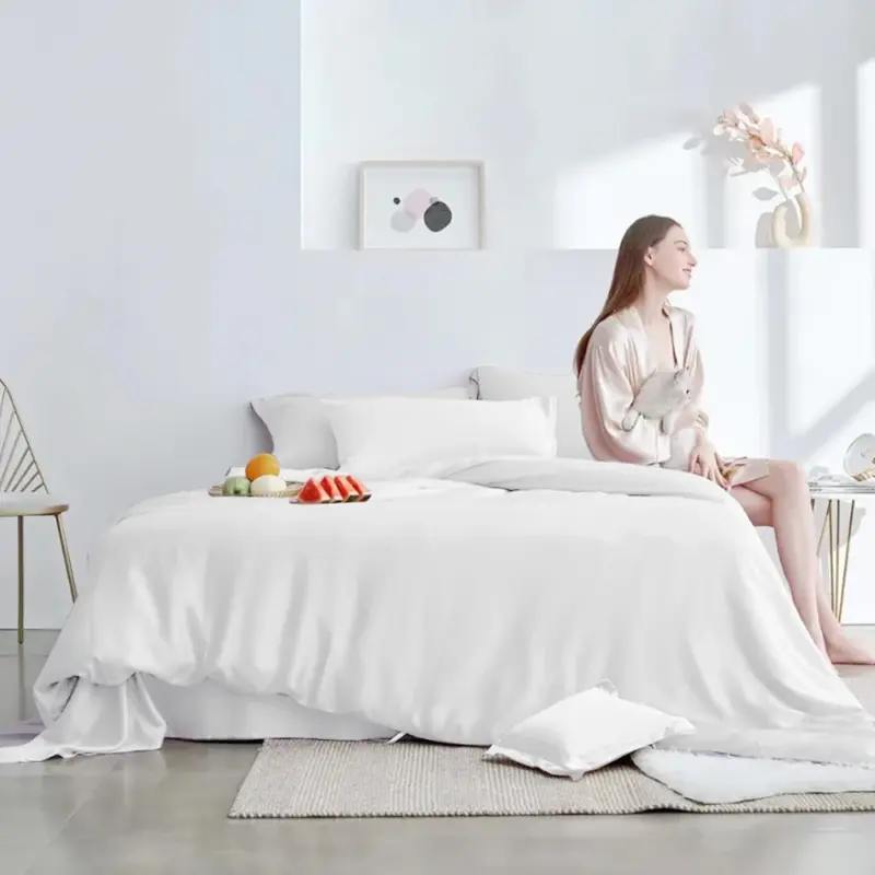 100% Mulberry Silk Bedding Set - 4-Piece Luxury Cooling Duvet Cover Set for Better Sleep - Image 11