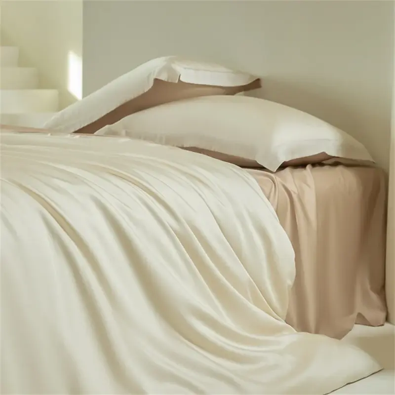 100% Mulberry Silk Bedding Set - Luxury 4-Piece Queen King Size Cooling Duvet Cover for Healthy Skin - Image 11