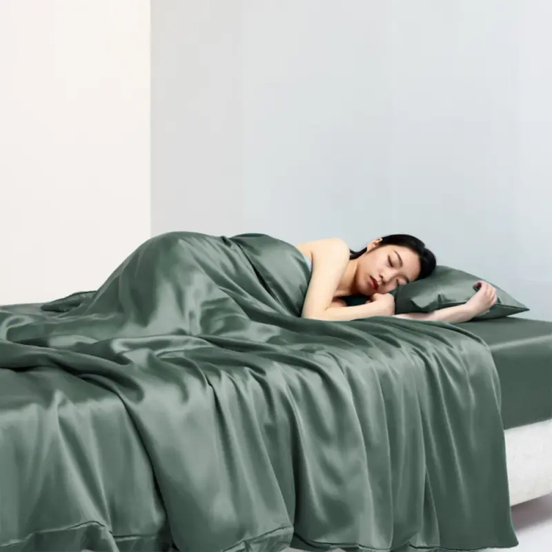 100% Mulberry Silk Bedding Set - Queen King Size Luxury 4-Piece White Collection for Ultimate Sleep Comfort - Image 7