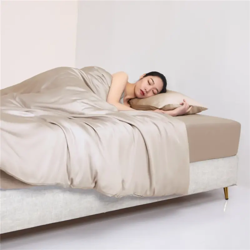 100% Mulberry Silk Bedding Set - Queen King Size Luxury 4-Piece White Collection for Ultimate Sleep Comfort - Image 8